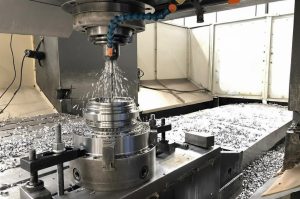 usinagem CNC nos setores aeroespacial, automotivo e médico